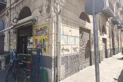 Negozio in vendita, Via Dante, Palermo