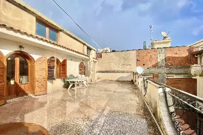 Casa in vendita, Via I° Maggio, Letojanni