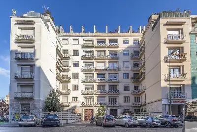 Casa in vendita, Via Antonio Bazzini, Milano