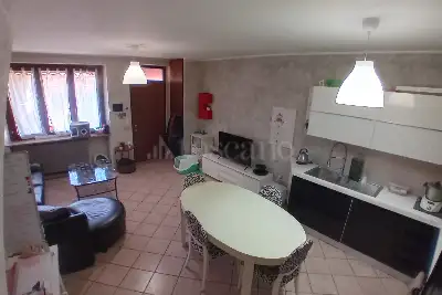 Casa in vendita, Via Montello, Pregnana Milanese