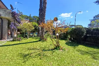 Villa in vendita, Viale Antonio Gramsci, Campagnano di Roma
