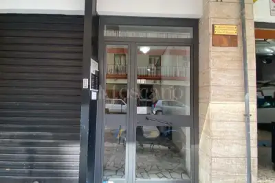 Casa in vendita, Via Sagarriga Visconti, Bari