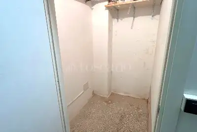 Magazzino in vendita, Piazza della Vittoria, Genova