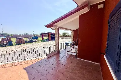 Casa Indipendente in vendita, Via Spino Bianco, Nettuno