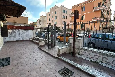 Ufficio in vendita, Via dei Faggi, Roma