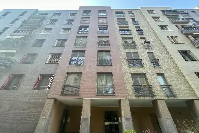 Box in affitto, Via Pietro Redaelli, Milano