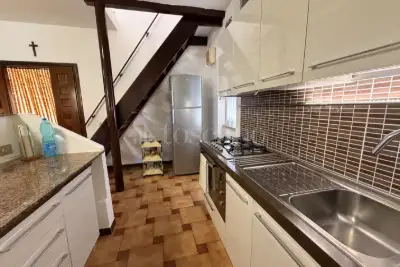 Casa Indipendente in vendita, Via delle Azalee, Aprilia