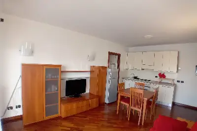 Casa in affitto, Via Luigi Pastro, Milano