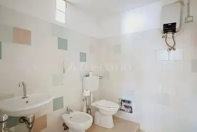 Capannone in vendita, Via Predda Niedda Strada 42 , Sassari