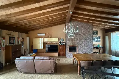 Villa in vendita, Borgo Carso, Latina