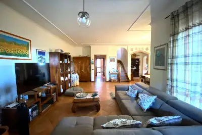 Villa in vendita, Via Raffaello Franchi , Roma