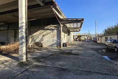Capannone in vendita, Via delle Regone, San Colombano al Lambro
