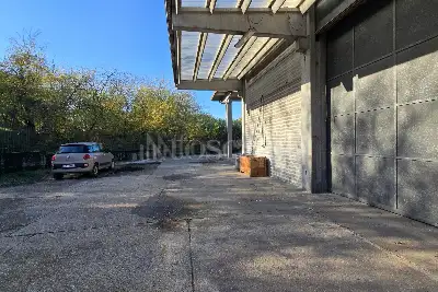 Capannone in vendita, Via delle Regone, San Colombano al Lambro