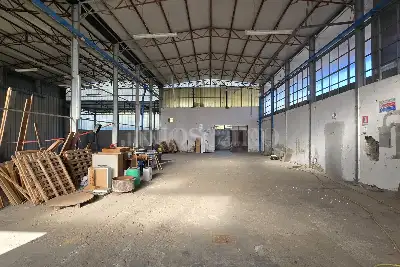 Capannone in vendita, Via delle Regone, San Colombano al Lambro