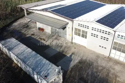 Capannone in vendita, Via delle Regone, San Colombano al Lambro