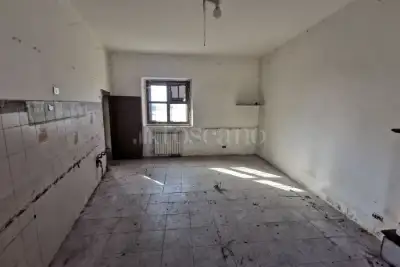 Casa Indipendente in vendita, Via Maestra, Borgo San Siro