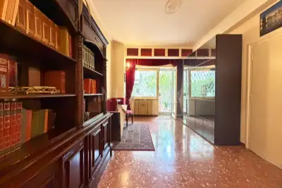 Casa in vendita, Via Jacopone da Todi, Roma