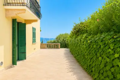 Casa in vendita, Via G. Marconi, Padenghe sul Garda