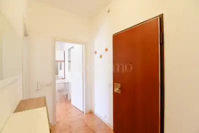 House for rent, Via Palestro, Como