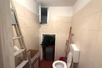 Negozio in vendita, Via Sant'Isaia, Bologna