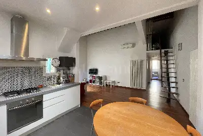 Casa in vendita, Via Guelfa, Firenze