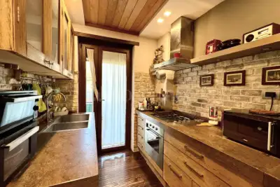 Casa in vendita, Via Flavio Stilicone, Roma