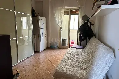 Casa in vendita, Via Nizzeti, Valverde