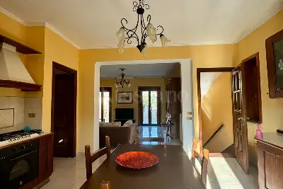 Villa in vendita, Via Molinelle, Monteforte Irpino