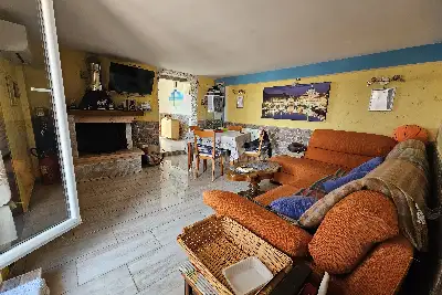 Superattico in vendita, Via Gran Bretagna, Pomezia