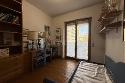 Casa in vendita, Via Tommaso Gulli, Milano