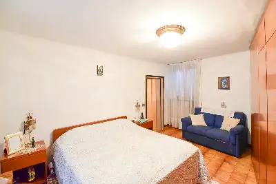 Casa in vendita, Via Andrea Alciato, Como