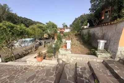 Villa in vendita, Via Acqua Solfa, Aprilia