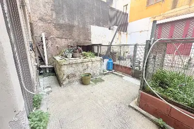 Negozio in vendita, Via Giaconia, Catania