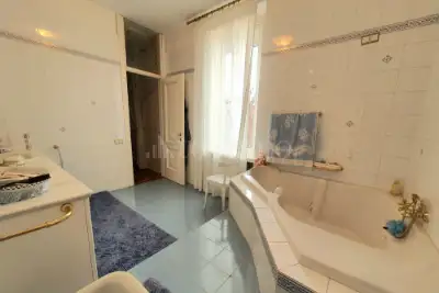 Villa Plurifamiliare in vendita, Via Monte Grappa, Nave