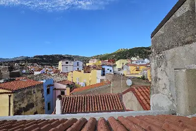 Casa Indipendente in vendita, Via Corte Intro 5, Bosa