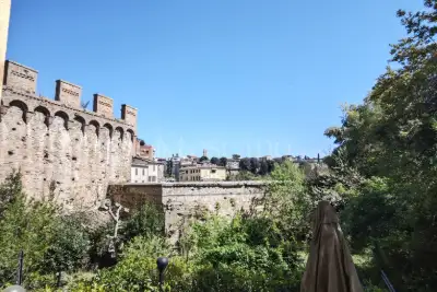 Casa in vendita, Via del Comune, Siena