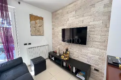 Villino a Schiera in vendita, Via Volosca, Fiumicino