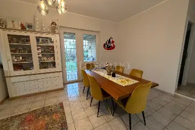 Villa Plurifamiliare in vendita, Via Diagora di Rodi, Roma