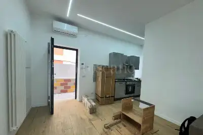 Casa in affitto, Via dell'Acqua Paola, Roma