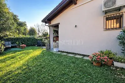 Casa in vendita, Via Bottego, Sirmione