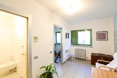 Ufficio in vendita, Via Cinque Giornate, Cernobbio