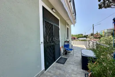 Villino a Schiera in vendita, Via dei Lecci, Anzio