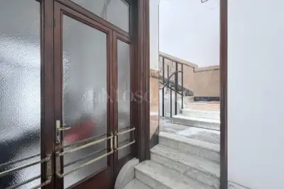 Casa in vendita, Via Giovanni da Procida, Milano