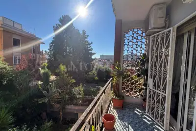 Casa in vendita, Via Aurelia, Roma