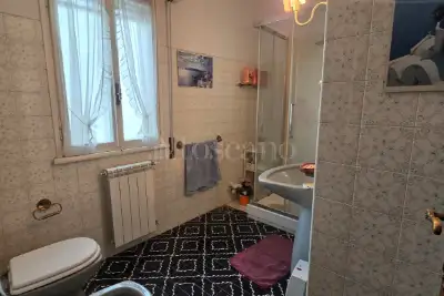 Casa in vendita, Via Allumiere, Roma