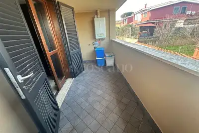 Villa Bifamiliare in vendita, via delle viole, Pomezia