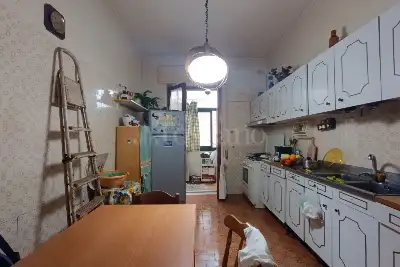 Casa in vendita, San Giovanni La Punta, Via Buscemi, salone doppio, cucina abitabile, tre camere, servizio, lavanderia., San Giovanni la Punta