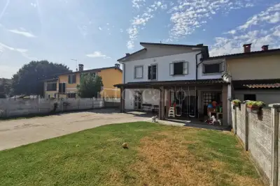 Casa Indipendente in vendita, Via Canova, Verrua Po