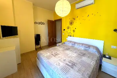 Villino a Schiera in vendita, Via Morsasco, Roma