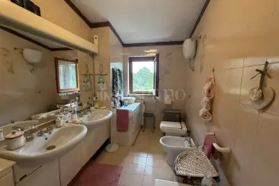 Villa Bifamiliare in vendita, Via degli Accoramboni, Roma